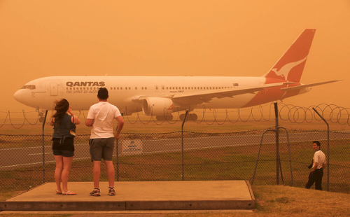 Dust storm, Brisbane Airport